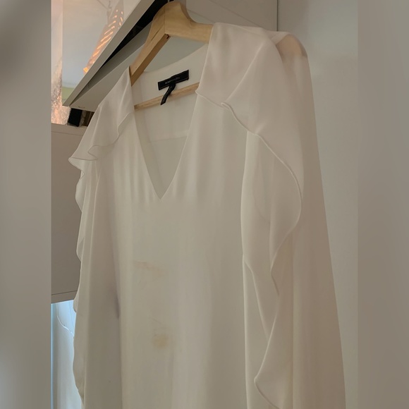 BCBGMaxAzria White V-Neck Long Sleeves Blouse - Picture 2 of 14
